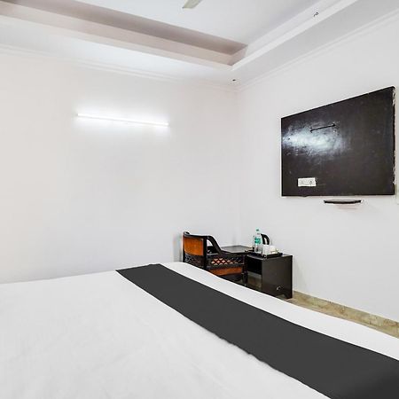 Hotel O Noida Stay מראה חיצוני תמונה